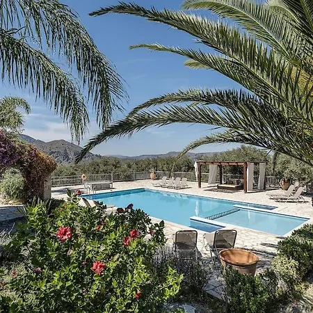 Villa Aloni House - Spacious Secluded With Pool, Up To 10 Guests Kournás