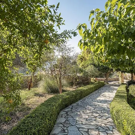 Aloni House - Spacious Secluded With Pool, Up To 10 Guests Kournas