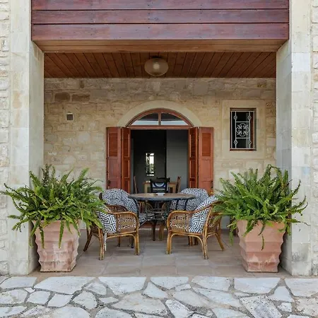 Aloni House - Spacious Secluded With Pool, Up To 10 Guests Villa Kournas