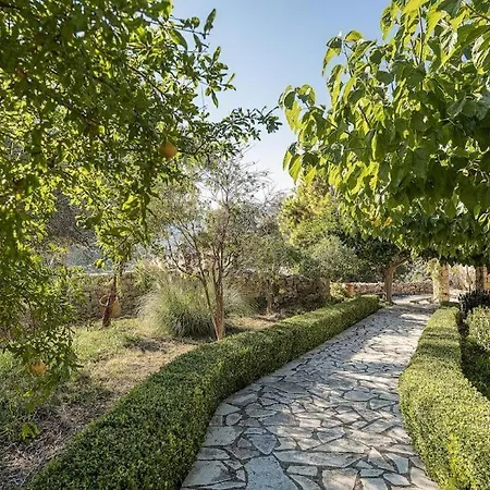 Villa Aloni House - Spacious Secluded With Pool, Up To 10 Guests Kournas